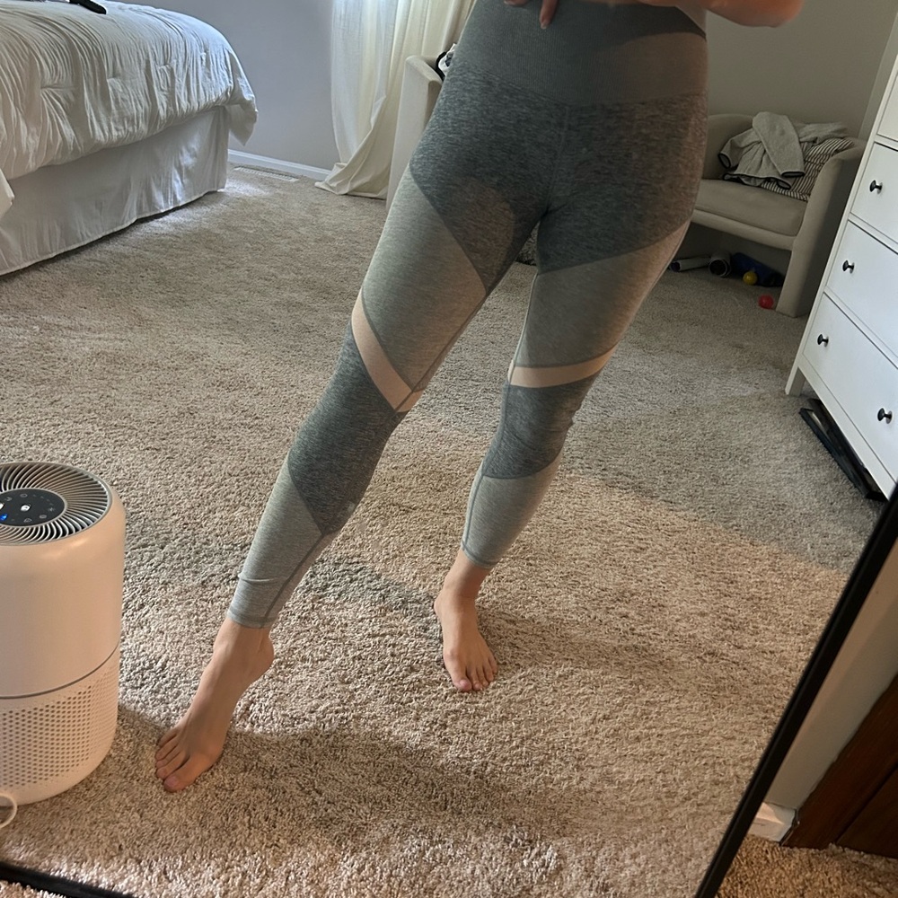 alo leggings
